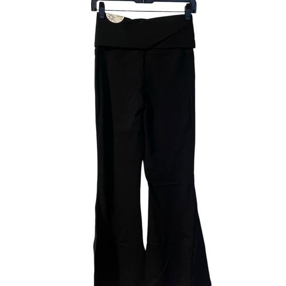 Aerie Offline OG Super Flare Foldover High Rise Leggings - Size M NWT! - Picture 8 of 8